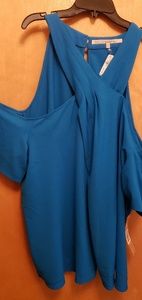 Rachel Roy 20W cold shoulder top NWT